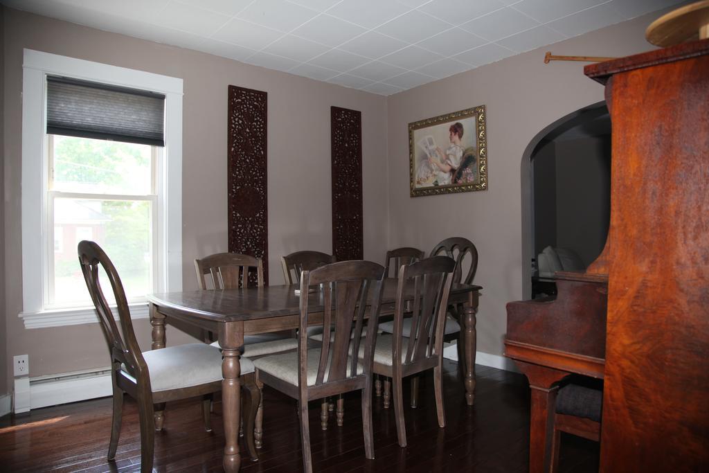 Charming Home Near Ski Areas Rumford Экстерьер фото